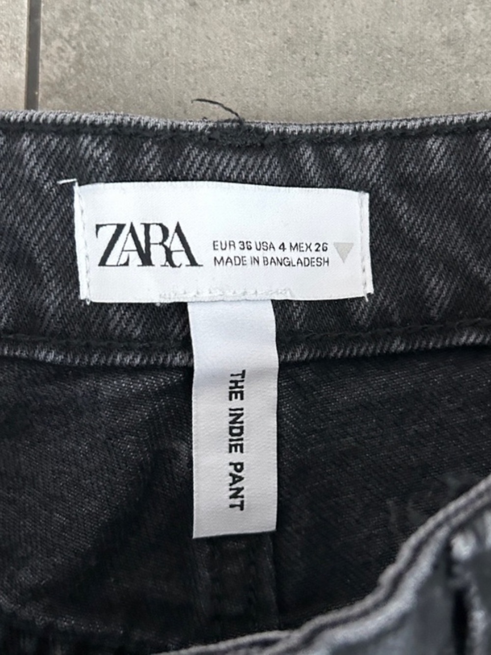 Zara Washed Black Straight Leg Jeans - Picture 3 of 4